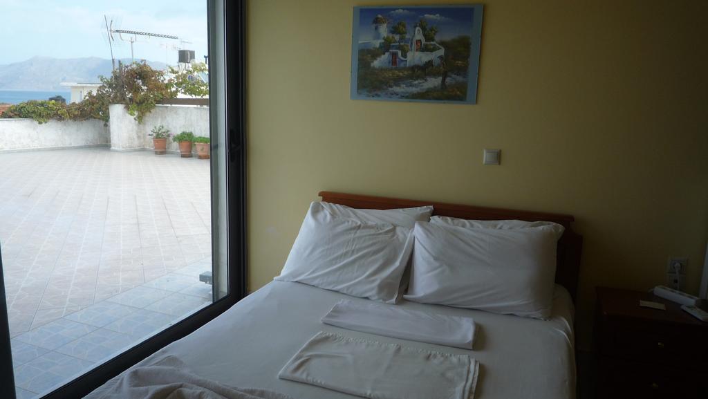 Hostel Stylianos Kissamos Exterior photo